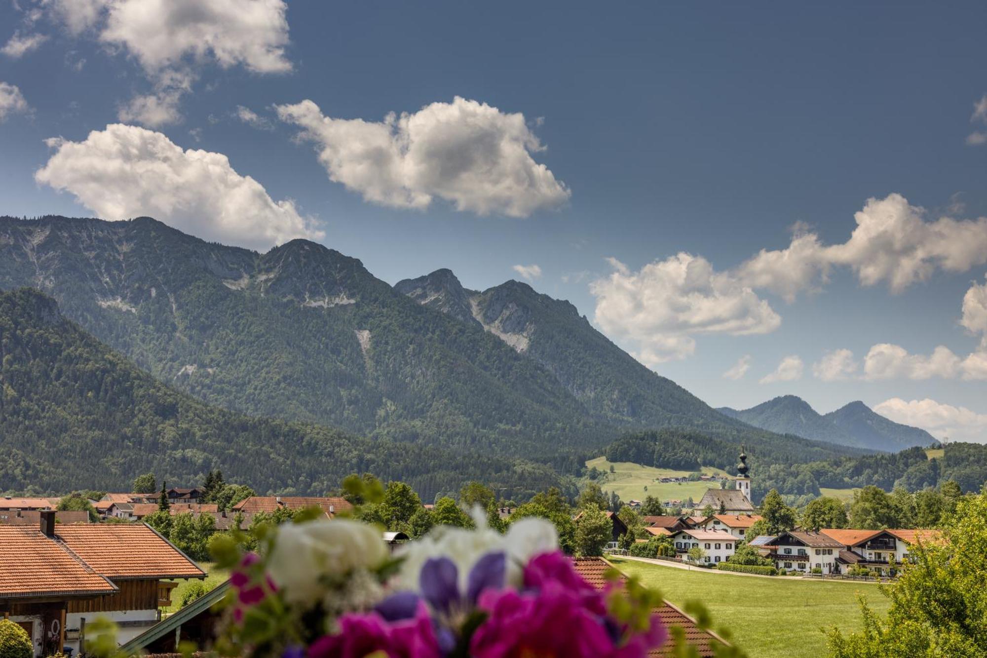 Hubertus Appartements Inzell Exterior foto